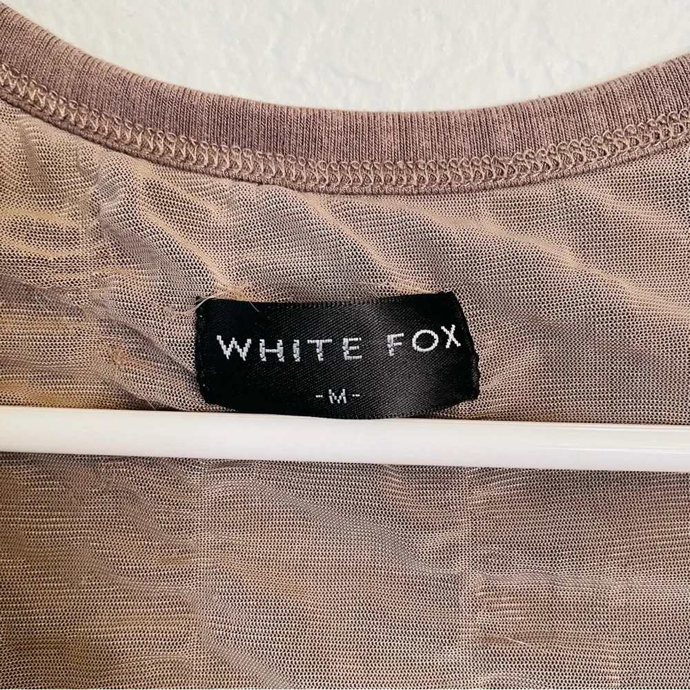 White Fox Taupe Cropped Tank Top | Medium - Picture 3 of 5